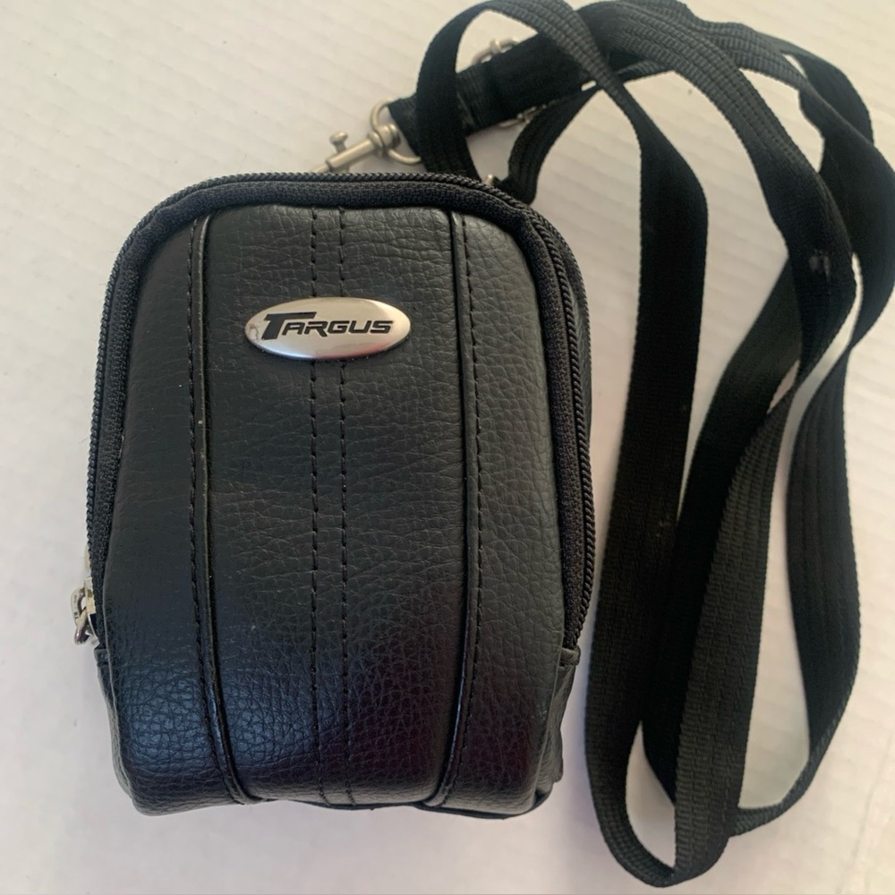 Targus Leather Black Compact Camera Case Adjustable Shoulder Strap Belt Loop EUC